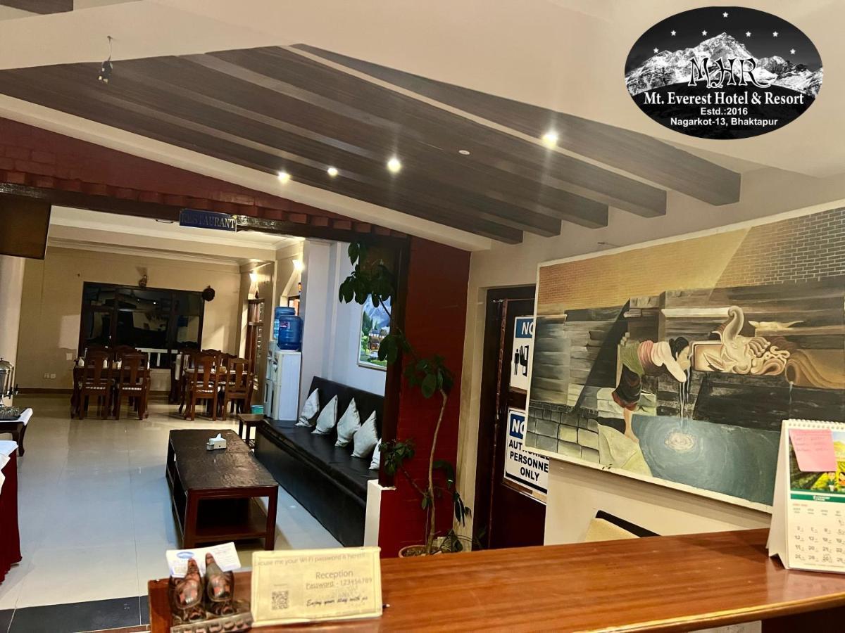 Mount Everest Hotel & Resort Nagarkot Buitenkant foto