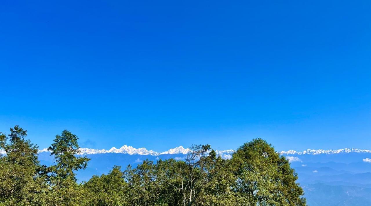 Mount Everest Hotel & Resort Nagarkot Buitenkant foto