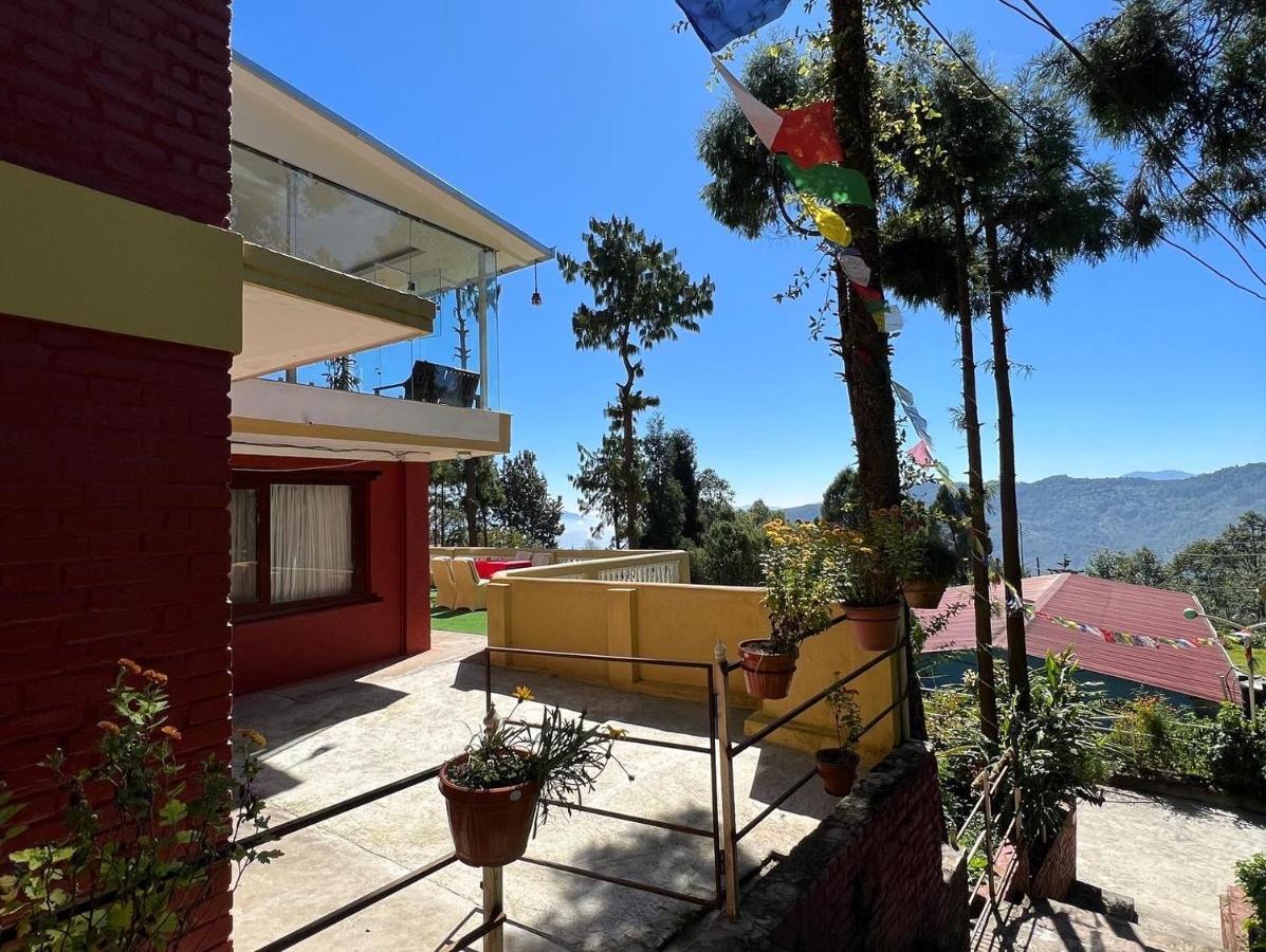 Mount Everest Hotel & Resort Nagarkot Buitenkant foto