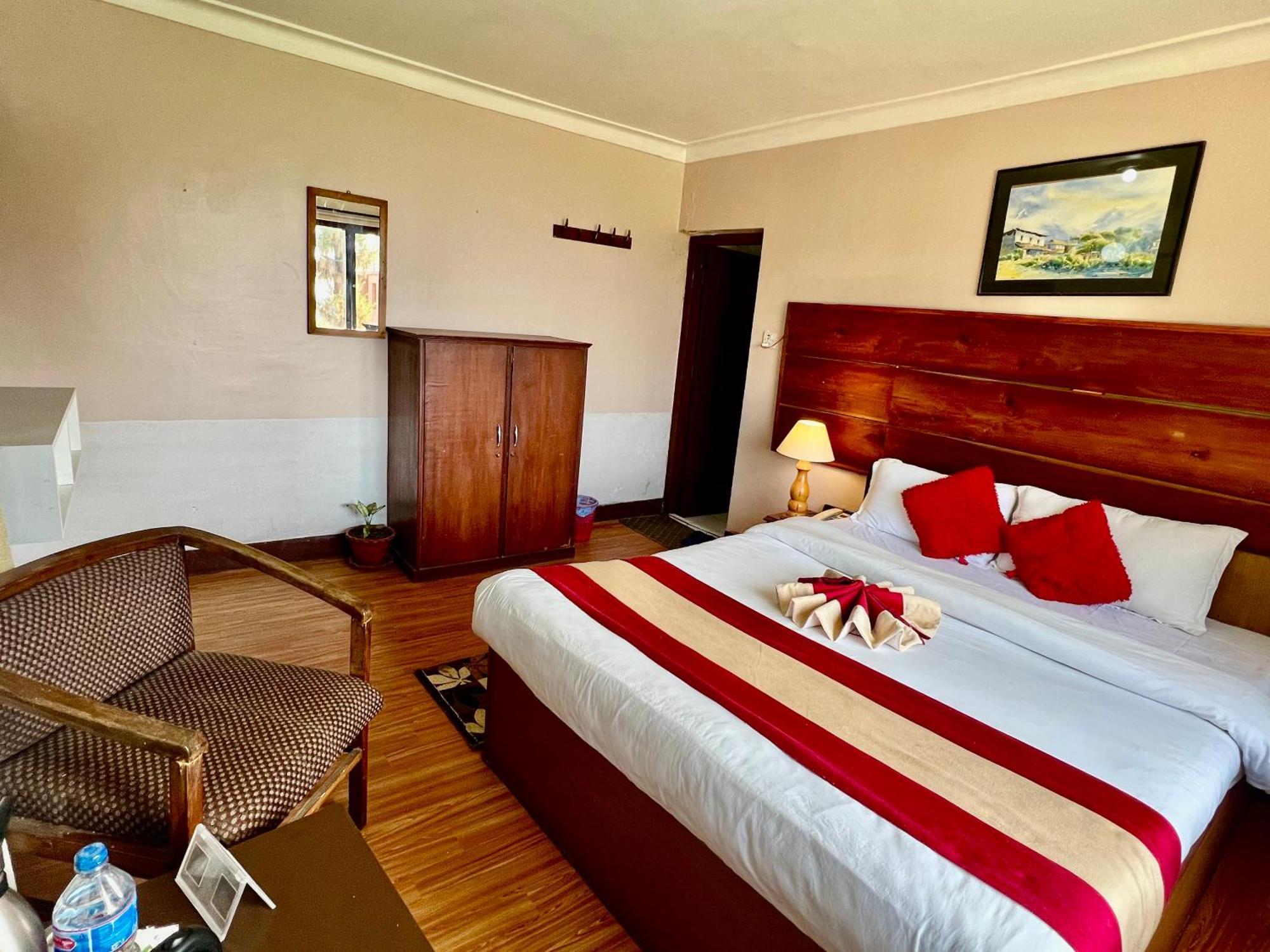 Mount Everest Hotel & Resort Nagarkot Buitenkant foto