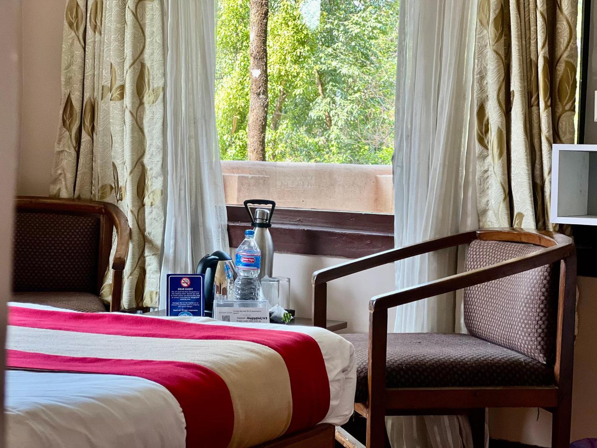 Mount Everest Hotel & Resort Nagarkot Buitenkant foto